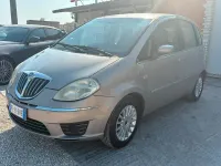 Usata Lancia Musa 90 CV (66 kW) 2008 Beige Monovolume