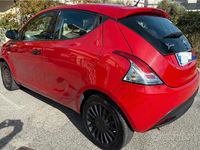Usata Lancia Ypsilon 69 CV (50 kW) 2019 Rosso Utilitaria