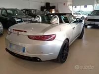 Usata Alfa Romeo Spider 260 CV (191 kW) 2009 Grigio Cabrio