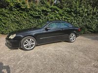 Begagnad Mercedes CLK220 150 HK (110 kW) 2006 Svart Sportkupé