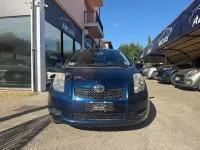 Usata Toyota Yaris Sol 69 CV (50 kW) 2008 Blu Utilitaria