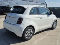 Nuova Fiat 500e Tech 86 kW (118 CV) 2025 Bianco Utilitaria