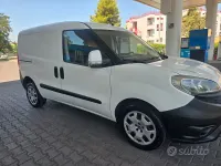 Usata Fiat Doblò 120 CV (88 kW) 2016 Bianco Monovolume