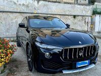 Usata Maserati Levante 275 CV (202 kW) 2016 Nero SUV