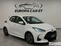 Usata Toyota Yaris Hybrid Trend 116 CV (85 kW) 2021 Bianco Utilitaria