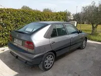 Usata Lancia Delta 90 CV (66 kW) 1994 Utilitaria