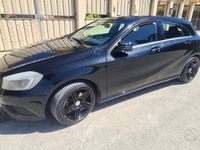 Usata Mercedes A180 109 CV (80 kW) 2014 Nero Utilitaria