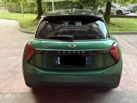 Usata Mini Cooper S Favoured 204 CV (150 kW) 2025 Verde Utilitaria