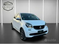 Usata Smart ForFour Passion 71 CV (52 kW) 2019 Bianco Utilitaria
