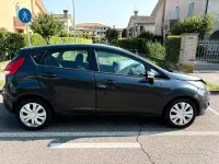 Usata Ford Fiesta 75 CV (55 kW) 2009 Berlina