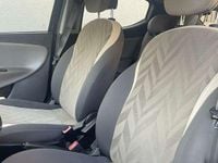 Usata Lancia Ypsilon Gold 95 CV (69 kW) 2016 Utilitaria