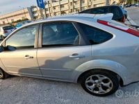 Usata Ford Focus 90 CV (66 kW) 2007 Grigio Berlina