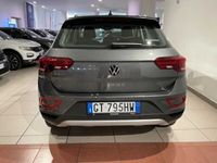 usata VW T-Roc 1.5 TSI ACT DSG Life nuova a Genova