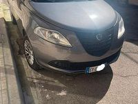 Usata Lancia Ypsilon 54 CV (39 kW) 2014 Grigio Utilitaria