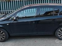 Usata Opel Corsa Edition 86 CV (63 kW) 2010 Nero Utilitaria