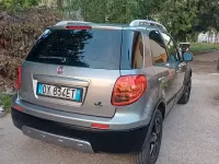 Usata Fiat Sedici 120 CV (88 kW) 2010 Grigio SUV