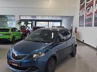 Usata Lancia Ypsilon Gold 69 CV (50 kW) 2022 Blu Utilitaria