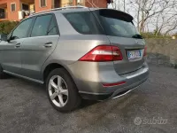 Usata Mercedes ML250 Premium 204 CV (150 kW) 2012 Grigio SUV