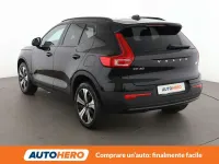 Usata Volvo XC40 Core 169 kW (231 CV) 2023 Nero SUV