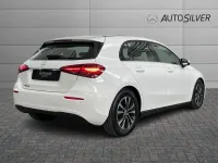 Usata Mercedes A180 Advanced 116 CV (85 kW) 2025 Bianco / pastello Berlina
