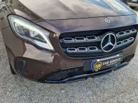 Usata Mercedes GLA180 Premium 109 CV (80 kW) 2017 Marrone SUV