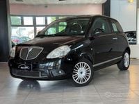 Usata Lancia Ypsilon 75 CV (55 kW) 2010 Nero Utilitaria