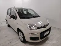 Usata Fiat Panda Lounge 69 CV (50 kW) 2016 Bianco Utilitaria