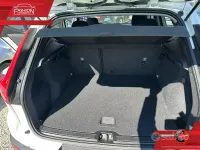 Gebraucht Volvo XC40 Core 129 PS (94 kW) 2022 Weiß SUV
