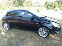 Usata Opel Corsa 90 CV (66 kW) 2009 Nero Utilitaria