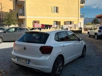 Usata VW Polo R-line 90 CV (66 kW) 2018 Bianco Berlina