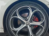 Usata Alfa Romeo Giulietta Distinctive 170 CV (125 kW) 2012 Bianco Utilitaria