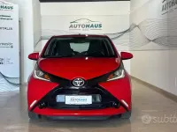 Usata Toyota Aygo X-clusiv 69 CV (50 kW) 2015 Rosso Utilitaria
