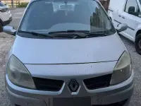 Usata Renault Scénic II 106 CV (77 kW) 2007 Monovolume