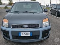 Usata Ford Fusion 80 CV (58 kW) 2010 Grigio Berlina