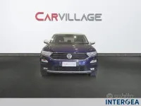 Usata VW T-Roc Style 116 CV (85 kW) 2018 Bluazzurro SUV