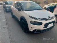 Usata Citroën C4 Shine 99 CV (72 kW) 2018 Bianco Berlina