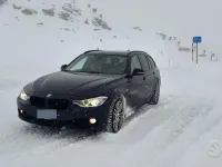 Usata BMW 330 Sport Line 258 CV (189 kW) 2015 Blu Station wagon