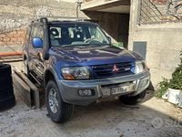 Usata Mitsubishi Pajero 160 CV (117 kW) 2001 Blu SUV
