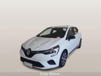 Usata Renault Clio V Equilibre 101 CV (74 kW) 2023 Bianco Utilitaria