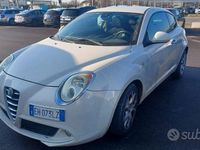 Usata Alfa Romeo MiTo Distinctive 105 CV (77 kW) 2011 Bianco Utilitaria