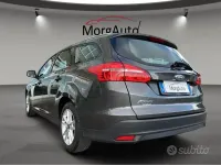 Usata Ford Focus 120 CV (88 kW) 2018 Grigio Station wagon