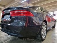 Usata Jaguar XE 179 CV (131 kW) 2018 Grigio Berlina