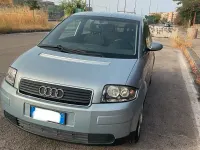 Usata Audi A2 75 CV (55 kW) 2003 Bluazzurro Utilitaria