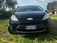 Usata Ford Fiesta 68 CV (50 kW) 2008 Nero Utilitaria