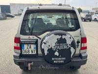Usata Mitsubishi Pajero 129 CV (94 kW) 2002 Argento SUV