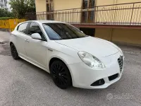 Usata Alfa Romeo Giulietta 170 CV (125 kW) 2012 Bianco Utilitaria