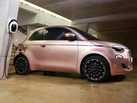 Nuova Fiat 500e La Prima 69 kW (95 CV) 2026 Giallo Berlina