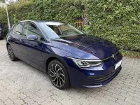 Usata VW Golf VIII Life 131 CV (96 kW) 2023 Blu / metallizzato Utilitaria