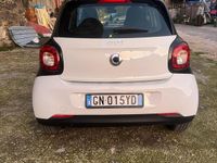 Begagnad Smart ForFour 90 HK (66 kW) 2016 Vit Halvkombi