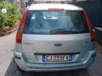 Usata Ford Fusion 68 CV (50 kW) 2003 Utilitaria
